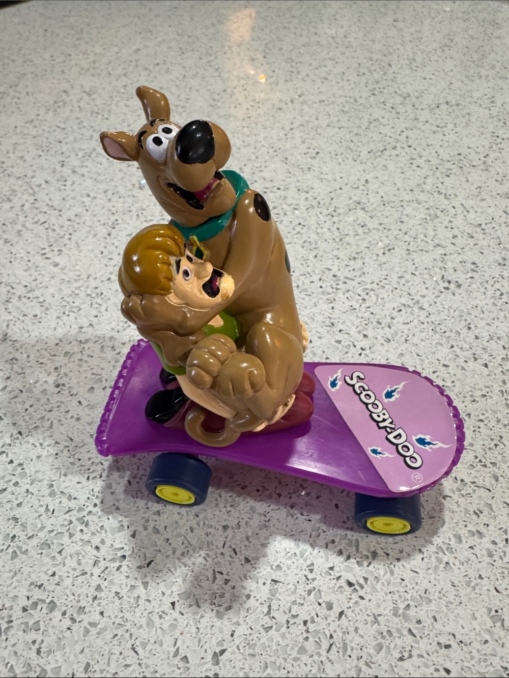 Scooby-Doo Figure Skateboard Playset - Purple Deck